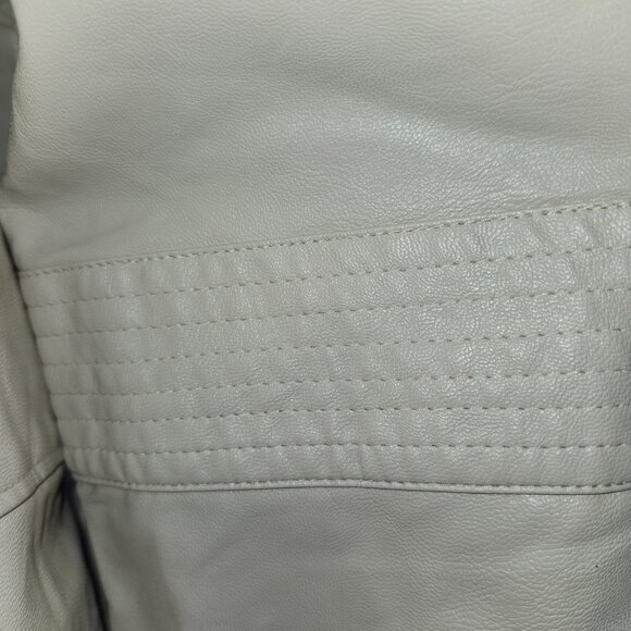 25110 EXPRESS Faux Vegan Leather Long Sleeved Top. Size Medium - Picture 8 of 12